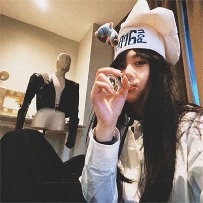 维杰兰·托米奇:巴黎蜘蛛人大盗